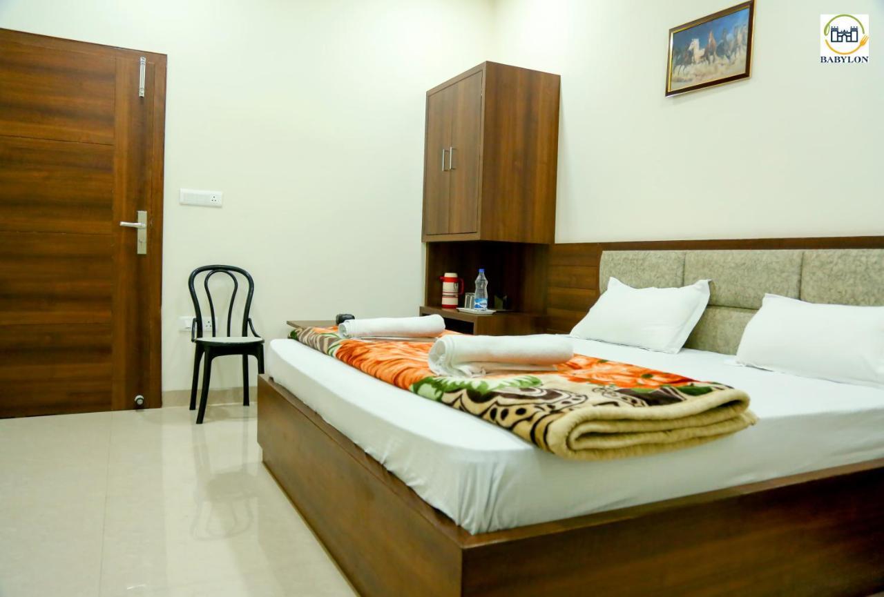 Hotel Babylon Regency, Opp Krishna Janmasthan Temple Mathura Dış mekan fotoğraf